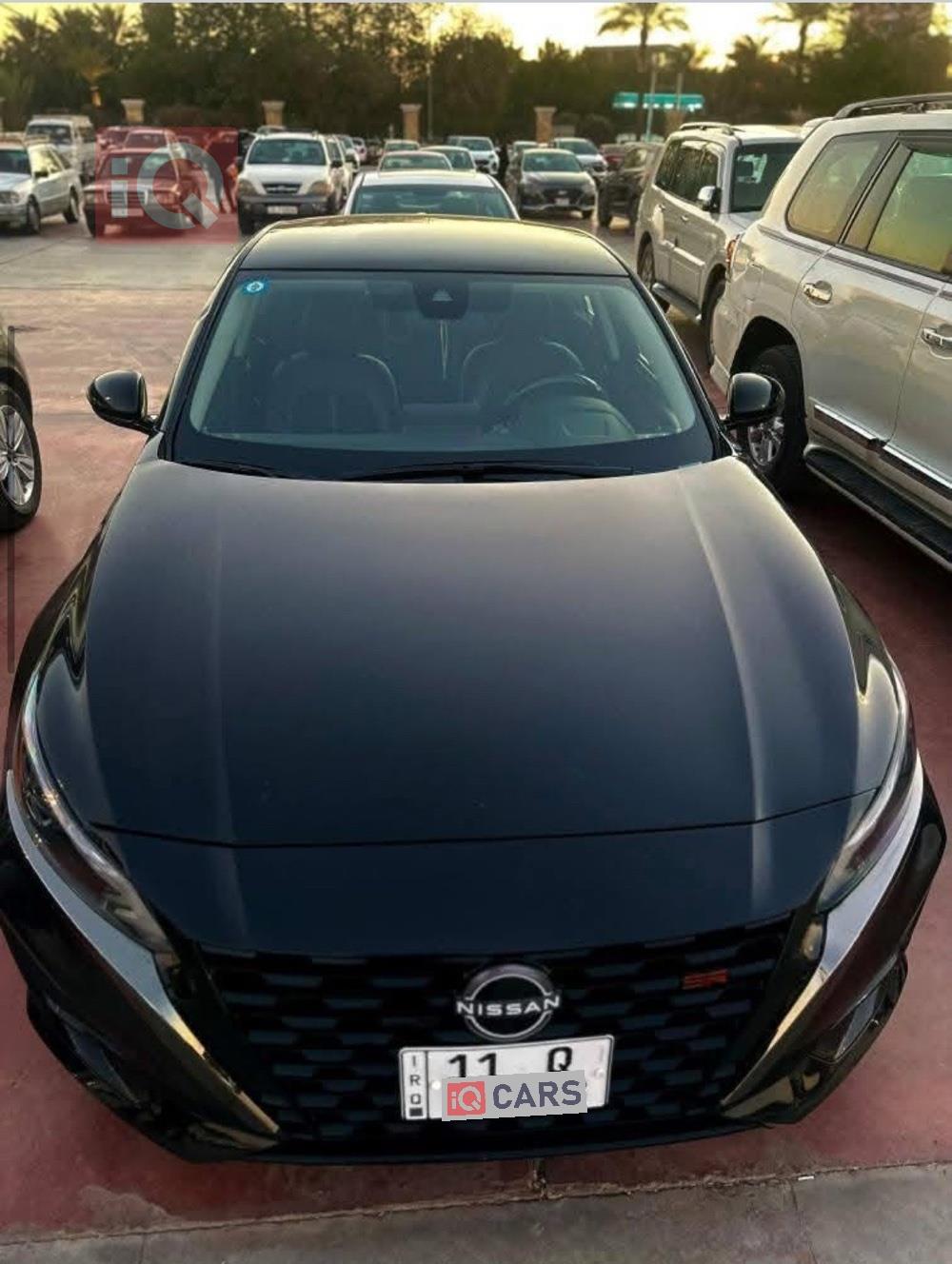 نيسان ألتيما